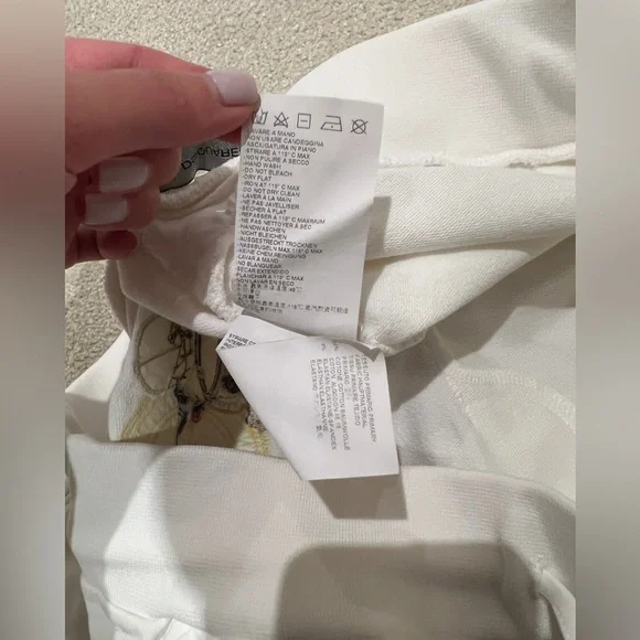 DSQUARED2 White Drawstring Shorts - Picture 10 of 15